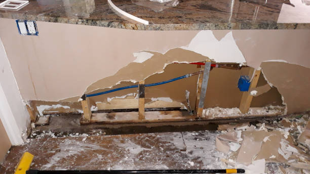 Best Residential water damage restoration  in Mbria, CA